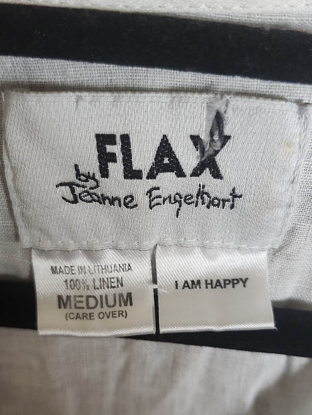 Flax Linen Button Down Tunic In White - Picture 2 of 7